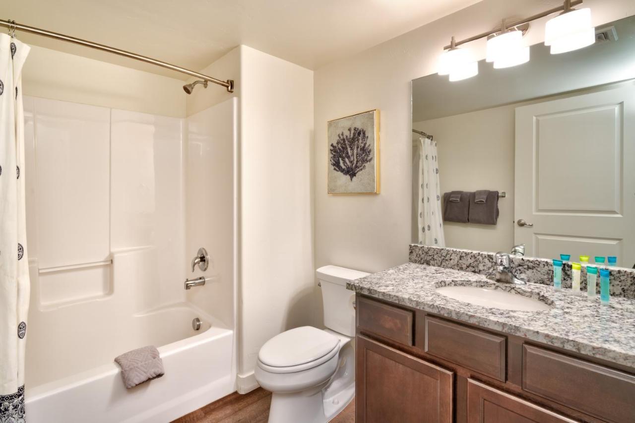 2G New Moab Redcliff Condo, Pool & Hot Tub 외부 사진